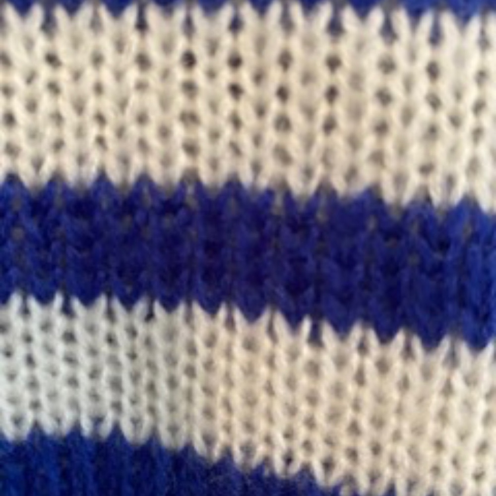 Sweater - Picture 2 of 4